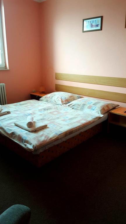 Penzion Premona Nitra Zewnętrze zdjęcie