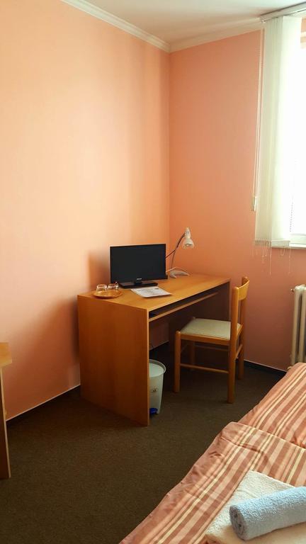 Penzion Premona Nitra Zewnętrze zdjęcie
